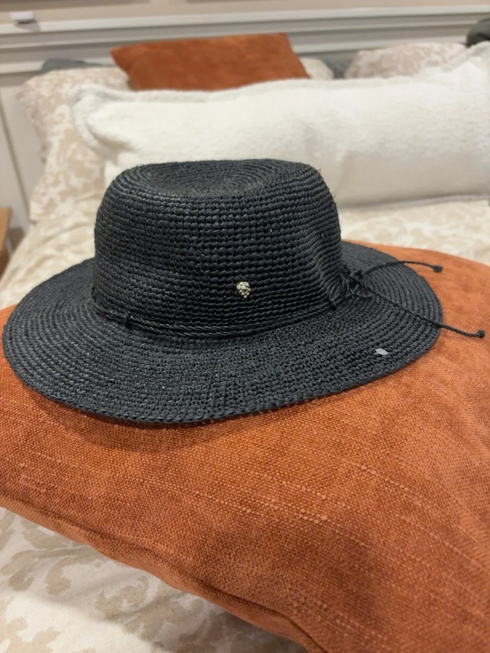 Helen Kaminski Black Raffia Wide Brim Sun Hat Made in Sri Lanka